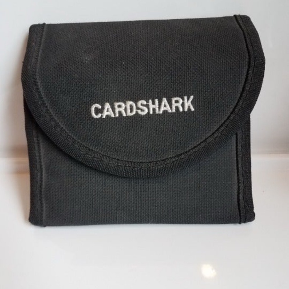 Cardshark Case for memory cards, game boy games, and other small cards